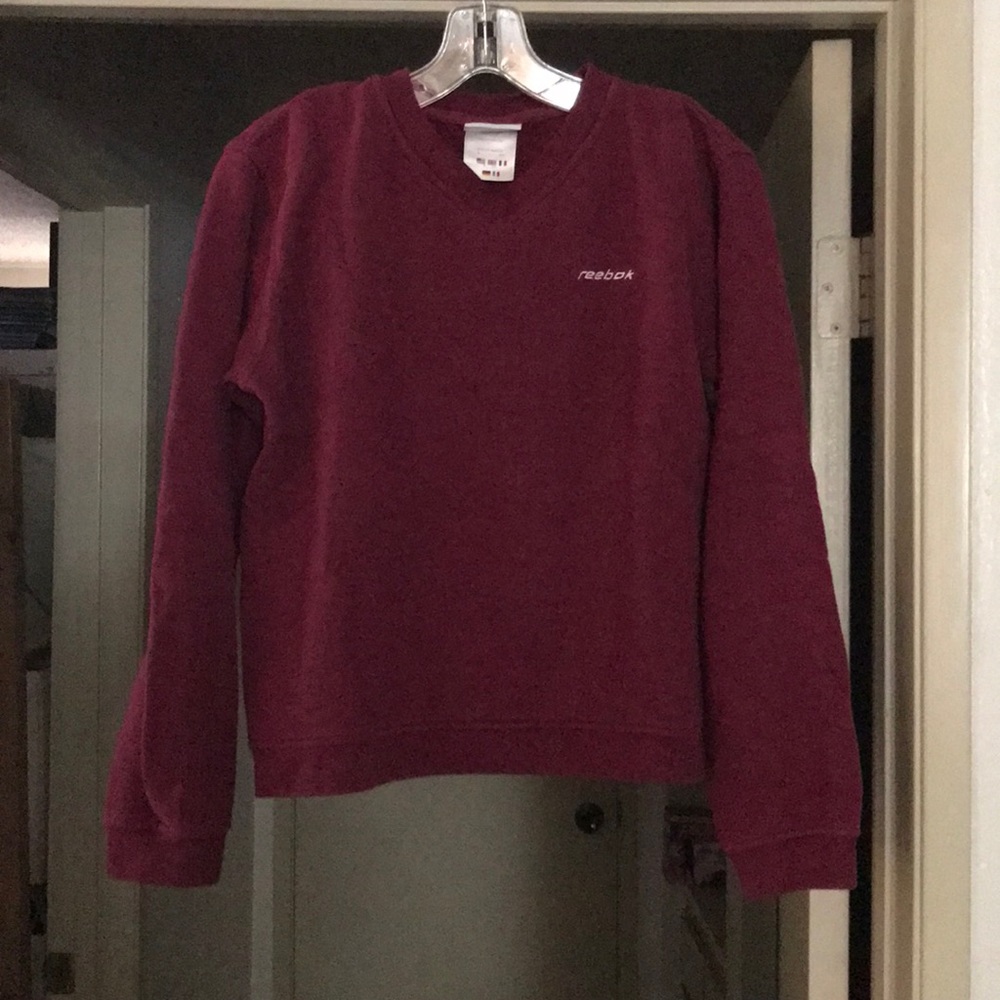 Reebok v-neck sweatshirt
